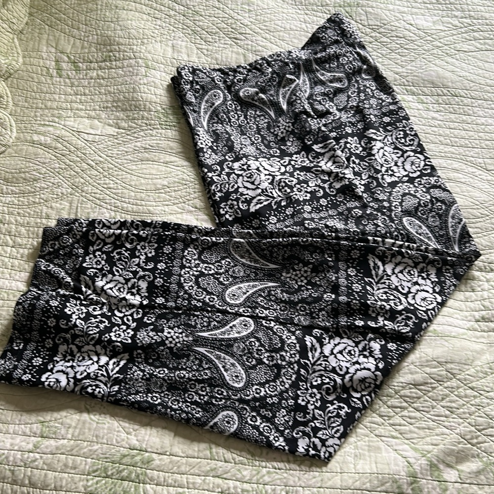 AB Studio Black and White Wide Leg Pants